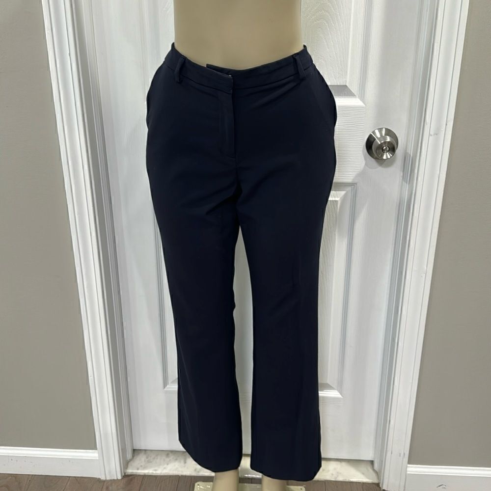 ELLEN TRACY TROUSER. NAVY BLUE